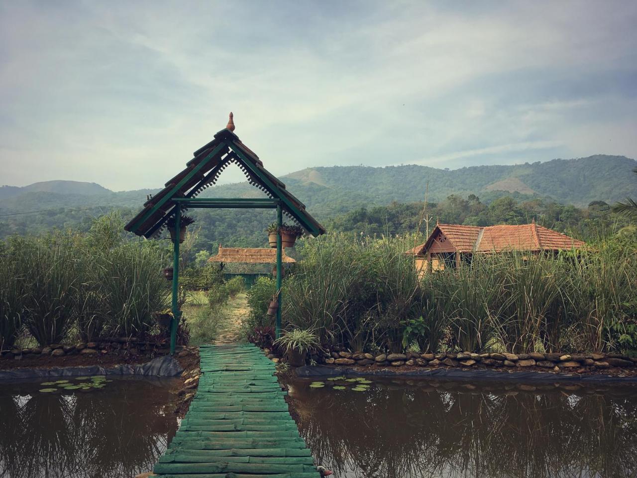 Koomankolly Resort Thirunelly Luaran gambar